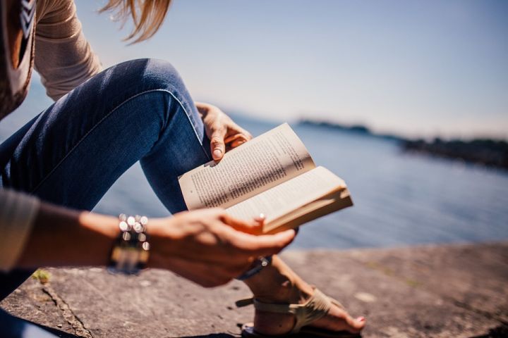11 книг, на которые не будет жалко потратить время даже в отпуске
